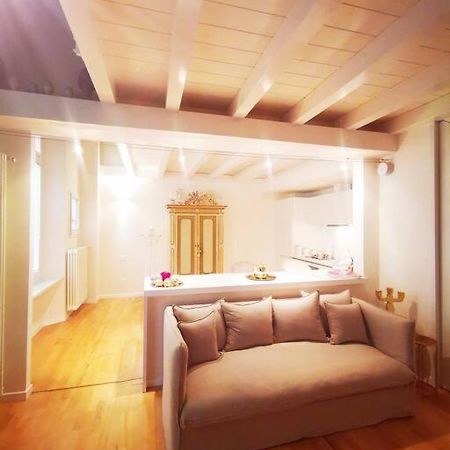 Gombruti14 Boutique Home Болонья Экстерьер фото