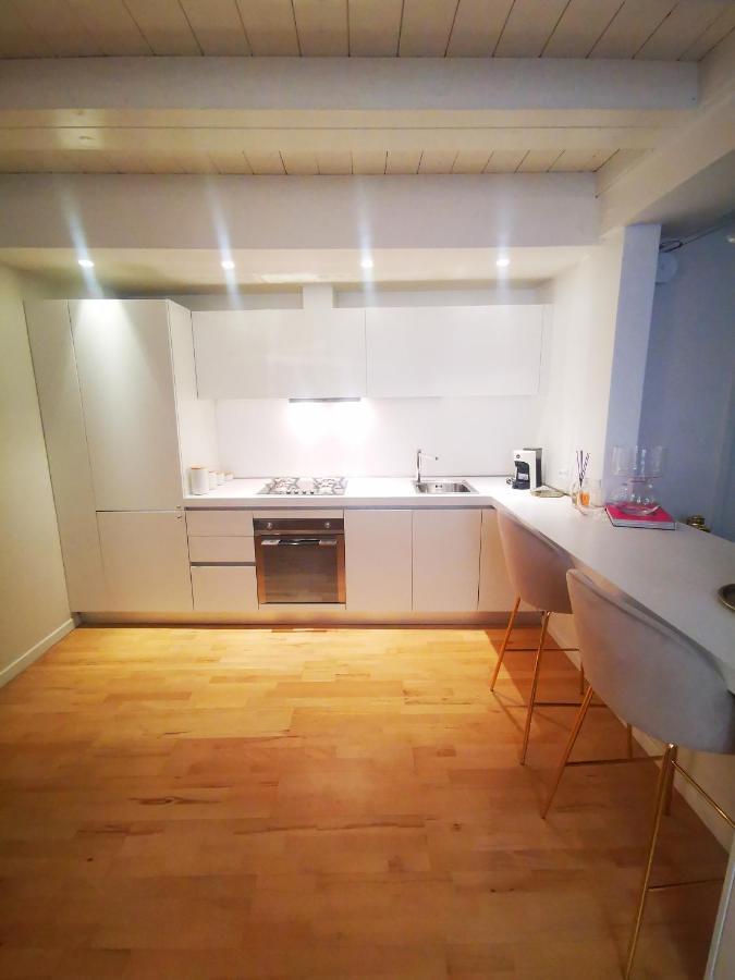 Gombruti14 Boutique Home Болонья Экстерьер фото