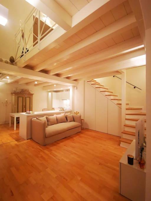 Gombruti14 Boutique Home Болонья Экстерьер фото
