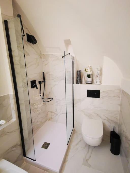 Gombruti14 Boutique Home Болонья Экстерьер фото