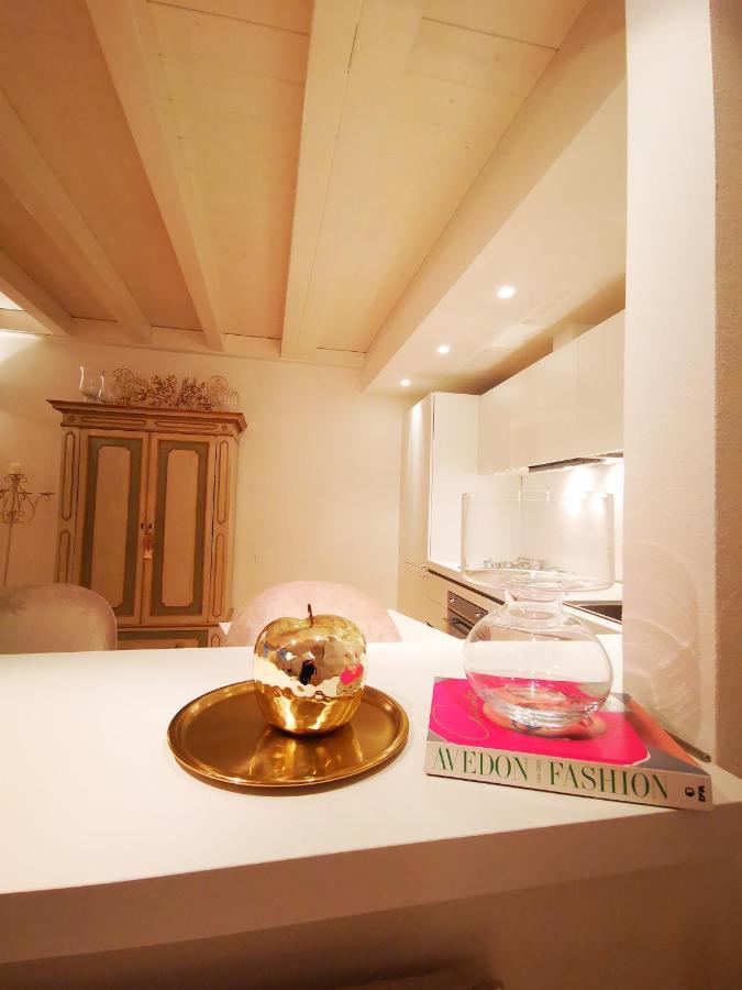 Gombruti14 Boutique Home Болонья Экстерьер фото